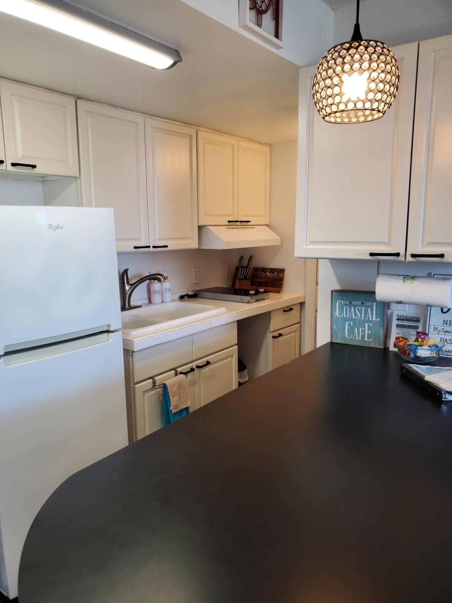 Beachside Bliss Ocean Views & Endless Fun Daytona Beach! Apartment
